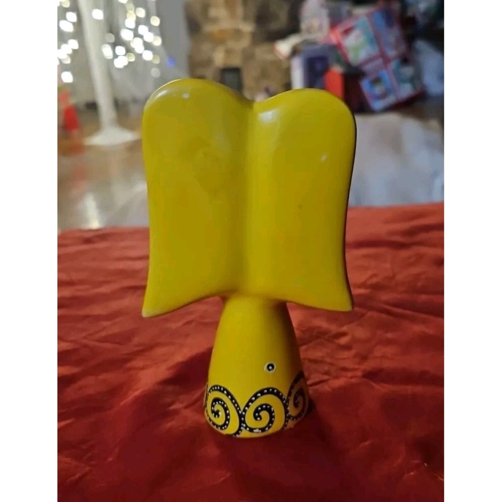 Hand-Carved Soapstone Angel – Yellow W/Black‎ Design - Picture 2 of 4